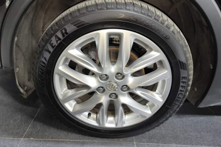 Used Buick Envision 2018 28T Four-Wheel Drive Elite Version