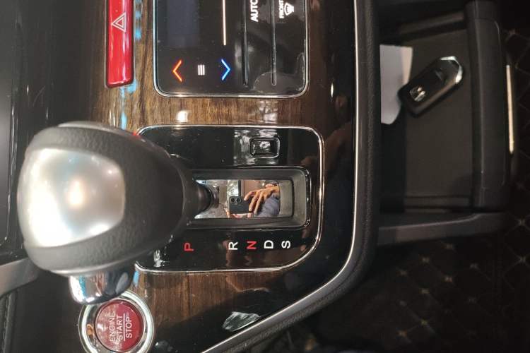 Used Honda Odyssey 2015 Updated Version 2.4L Smart Edition