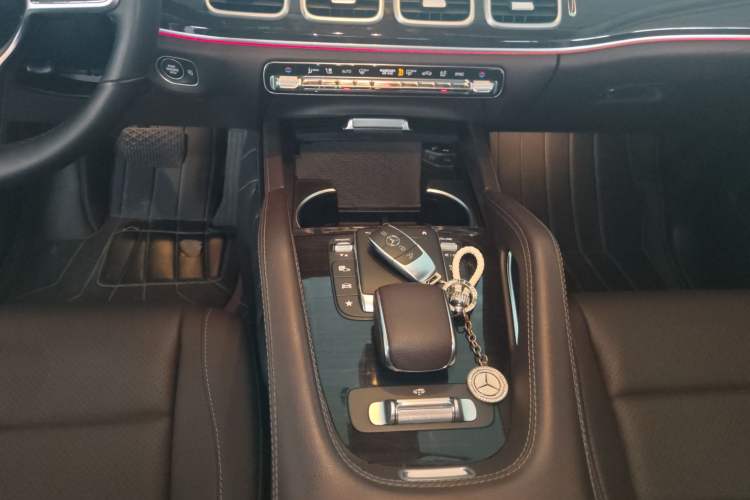 Used Mercedes-Benz GLE 2021 GLE 350 4MATIC Stylish Model
