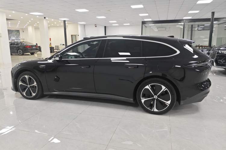 Used Nio ET5T 2024 75kWh Touring
