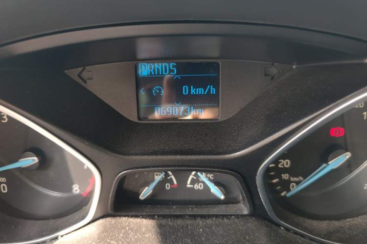 Used Ford Focus 2015 Hatchback 1.6L Automatic Fashion Edition