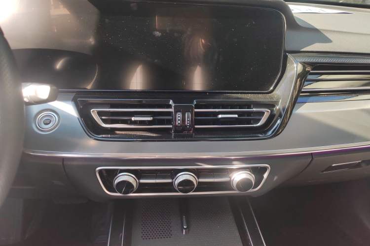 Used Hongqi HS5 2023 2.0T Four-Wheel Drive Flagship Pro Edition
