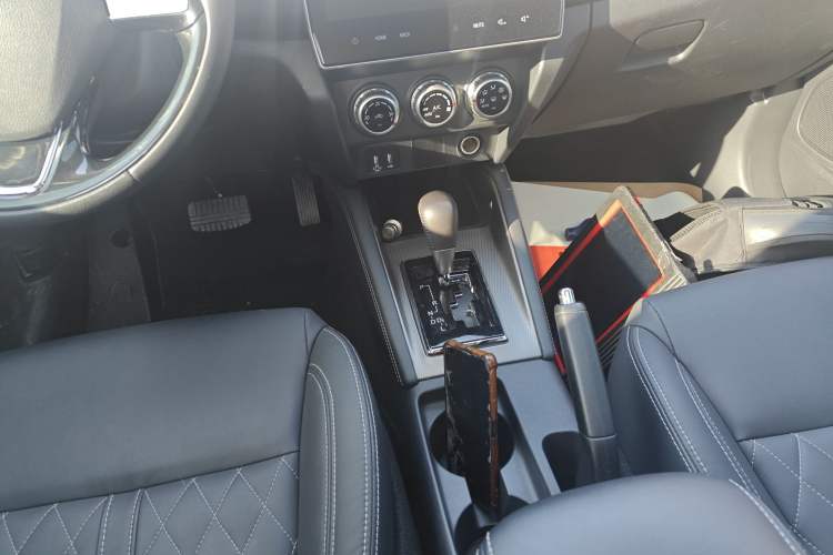 Used Mitsubishi ASX 2020 2.0L CVT Smart Edition
