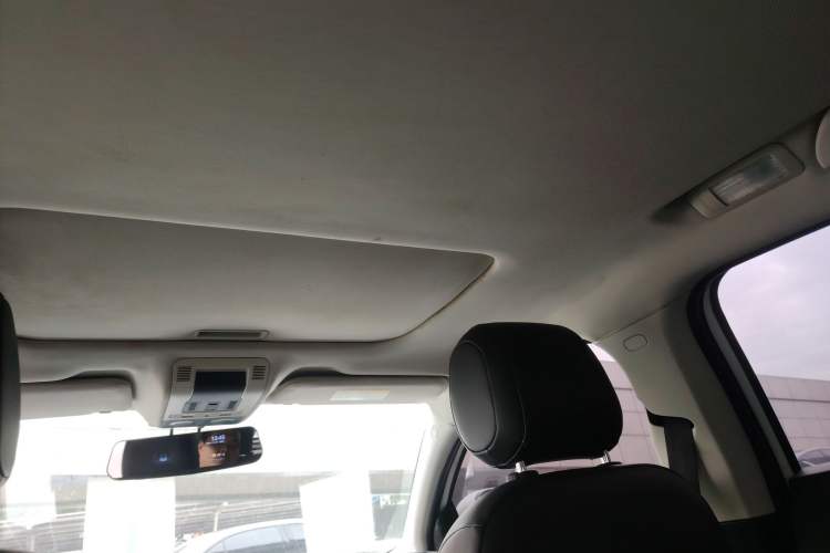 Used Qoros 3 2017 Urban SUV 1.6T Automatic Zhiyue Model
