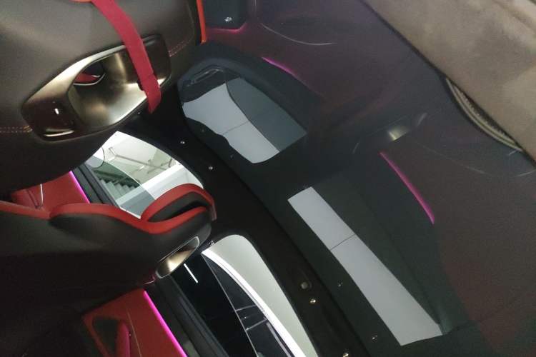 Used  SU7 2024 Four-Wheel Drive Ultra-Long Range Advanced Intelligent Driving Max Edition
