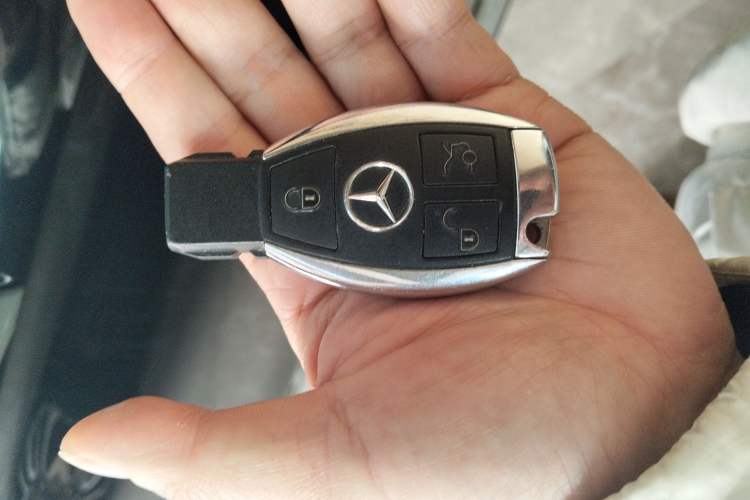 Used Mercedes-Benz GLC 2018 GLC 260 4MATIC Luxury Model
