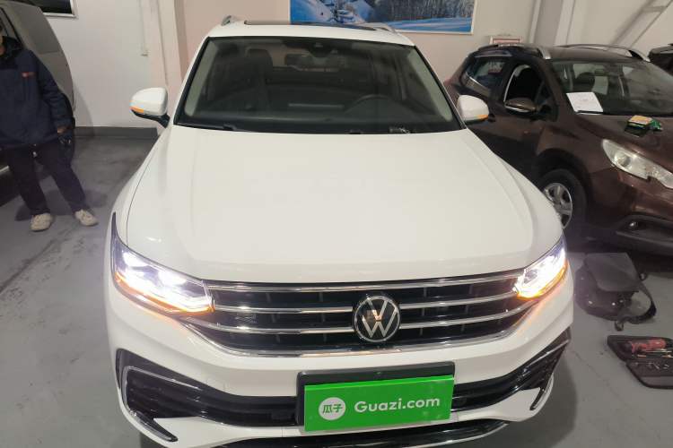 Used Volkswagen Tiguan L 2023 330TSI Automatic Two-Wheel Drive R-Line Enjoyment Edition