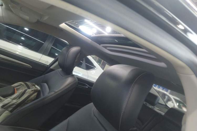 Used Ford Mondeo 2018 EcoBoost 180 Smart Control Fashion Model China V Standard
