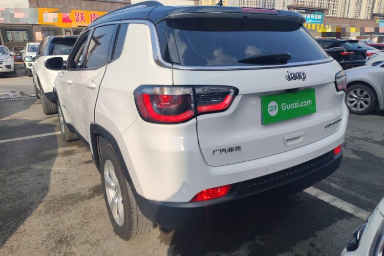 Used  Compass 2019 220T Automatic Family Edition
