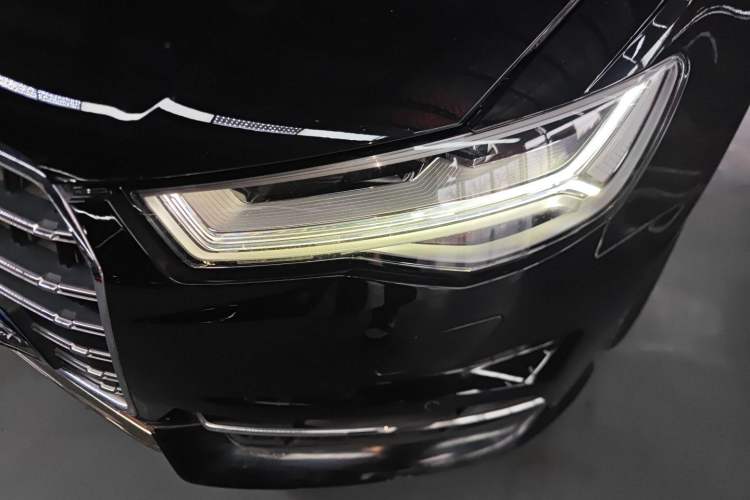 Used Audi A6L 2018 30th Anniversary Edition 35 TFSI Sport Edition
