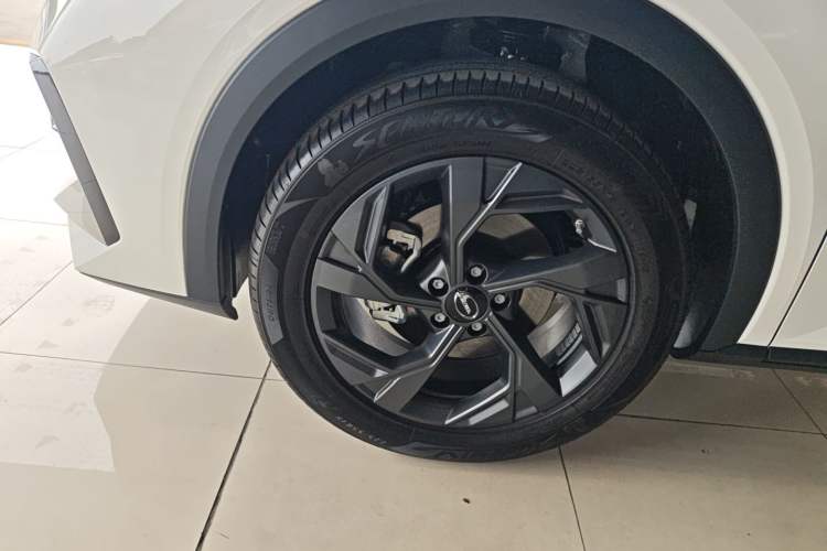 Used GAC Trumpchi GS3 2025 Shadow Speed 270T Enjoyment Edition Soaring to New Heights
