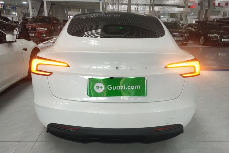 Used Tesla Model 3 2025 Rear-Wheel-Drive Version
