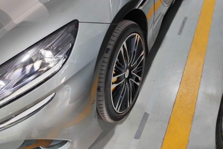 Used Denza Z9GT 2024 1100 Four-Wheel Drive Ultra Version
