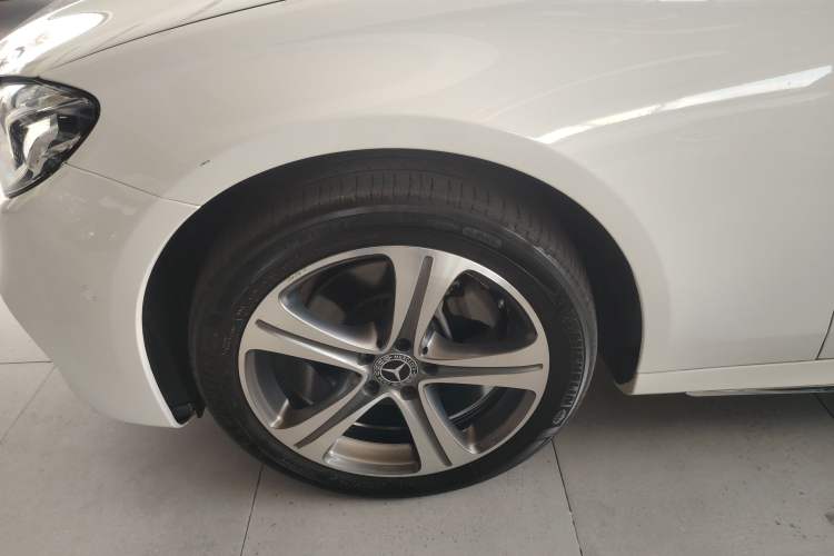 Used Mercedes-Benz E-Class 2019 E 200 L Sport Edition

