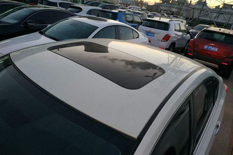 Used Nissan Sylphy 2014 1.6XV CVT Deluxe Edition
