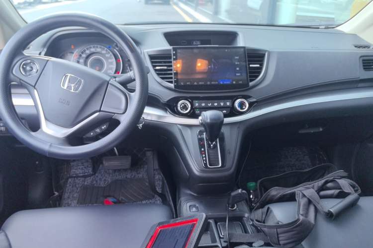 Used Honda CR-V 2016 2.0L two-wheel drive Urban Edition
