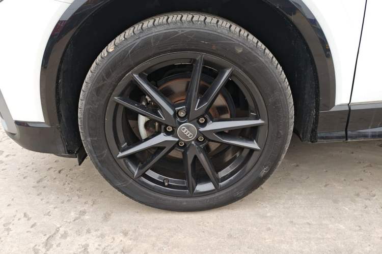 Used Audi Q2L 2020 35 TFSI Ambition Dynamic Edition
