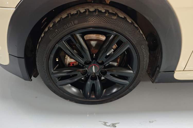 Used  MINI 2018 1.5T COOPER Racing Driver
