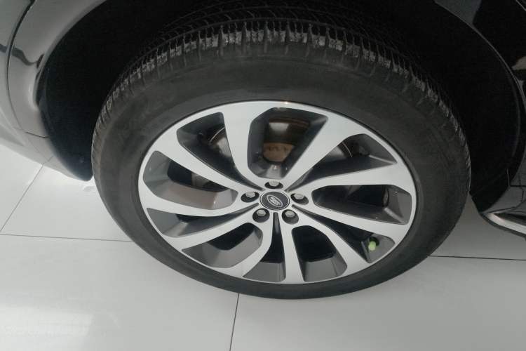 Used Land Rover Discovery Sport 2022 Revised Version 249 PS R-Dynamic S Performance Edition 5 Seats