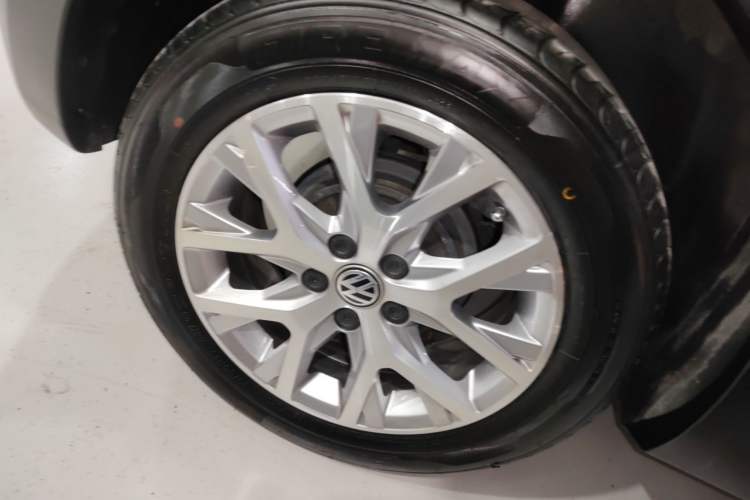 Used Volkswagen Polo 2014 1.6L Cross Polo Automatic