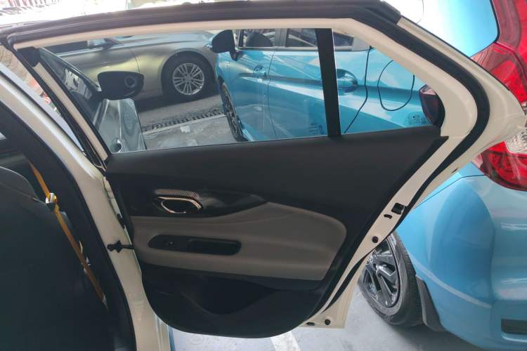 Used GAC Trumpchi EMPOW 2023 270T DCT J15 Version
