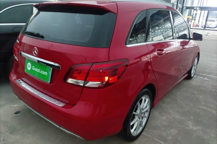 Used Mercedes-Benz B-Class 2015 B 200 Sport Edition
