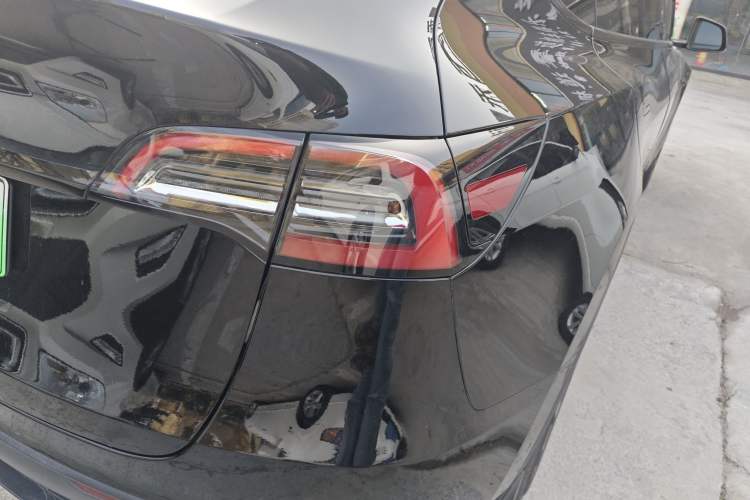 Used Tesla Model Y 2021 Revised Version 2 Long-Range All-Wheel-Drive Edition