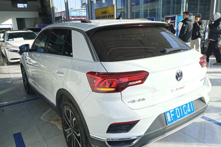 Used Volkswagen T-ROC 2021 280TSI DSG Two-Wheel Drive Comfort Connect Edition
