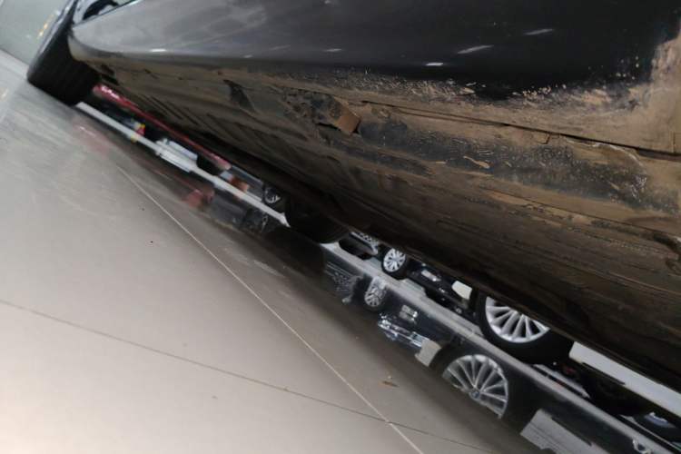 Used Mercedes-Benz E-Class 2016 E 300 L Stylish Model