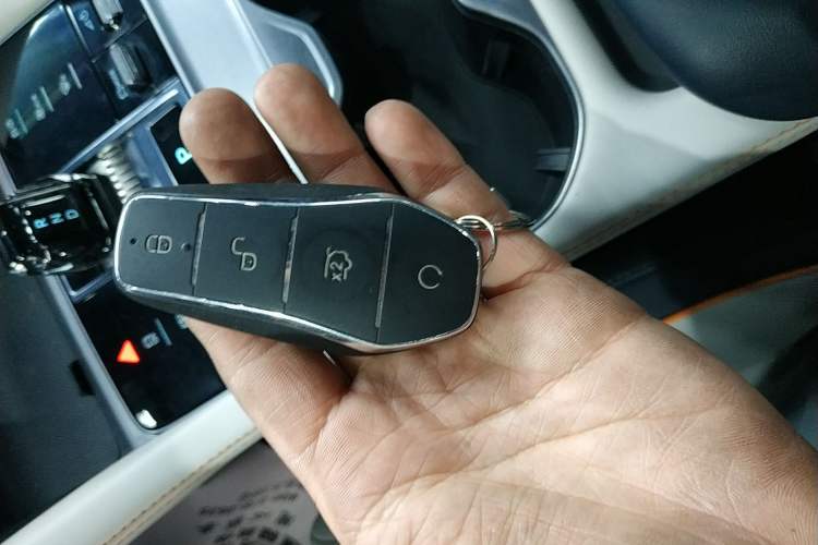 Used BYD Song PLUS New Energy 2024 HONOR Edition DM-i 110km Flagship Model
