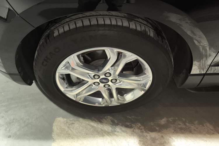 Used Ford Edge 2018 EcoBoost 245 Two-Wheel-Drive Titanium 7-Seater China V Standard
