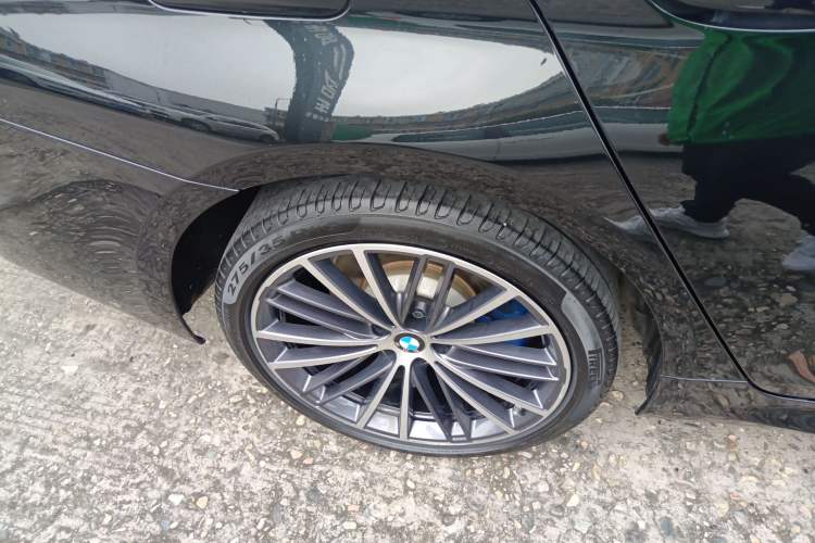 Used BMW 5 Series 2022 Restyled 530Li Leading Edition M Sport Package
