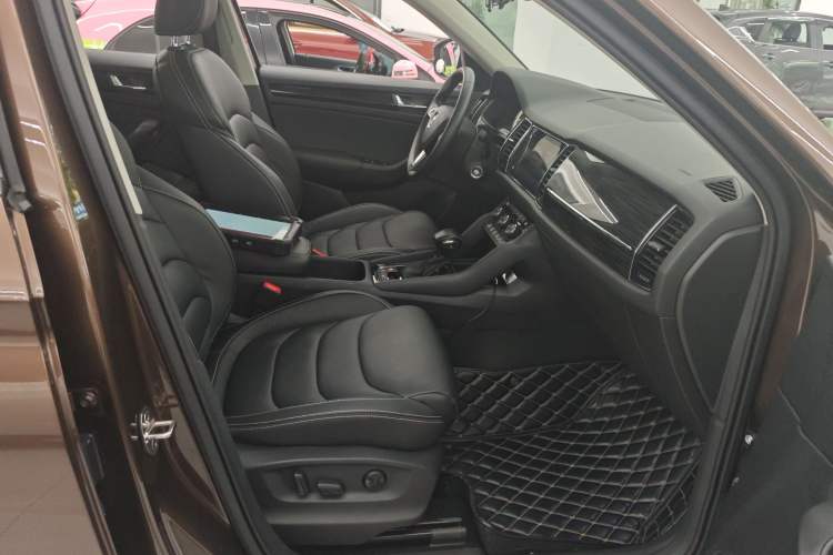 Used Skoda Kodiaq 2018 TSI330 7-Seater Two-Wheel-Drive Luxury Enjoyment Edition
