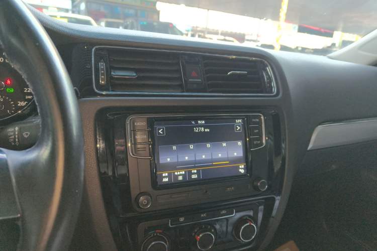 Used Volkswagen Sagitar 2018 280TSI DSG Ignite Edition
