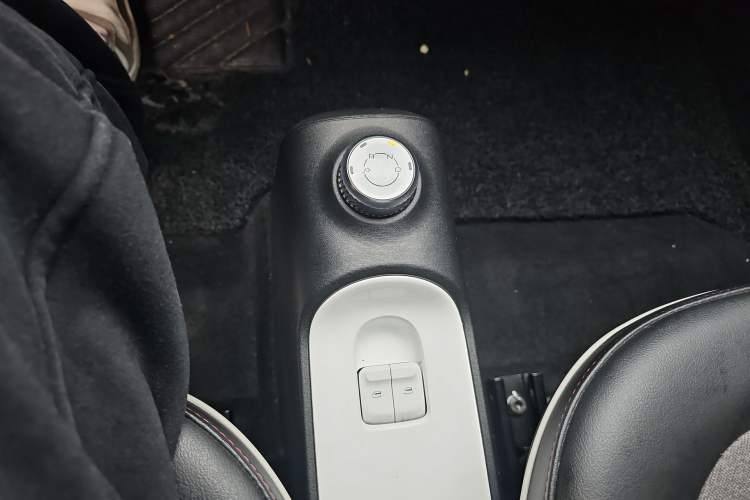 Used Wuling Hongguang MINIEV 2022 GAMEBOY 200km Gaming Edition with Lithium Iron Phosphate