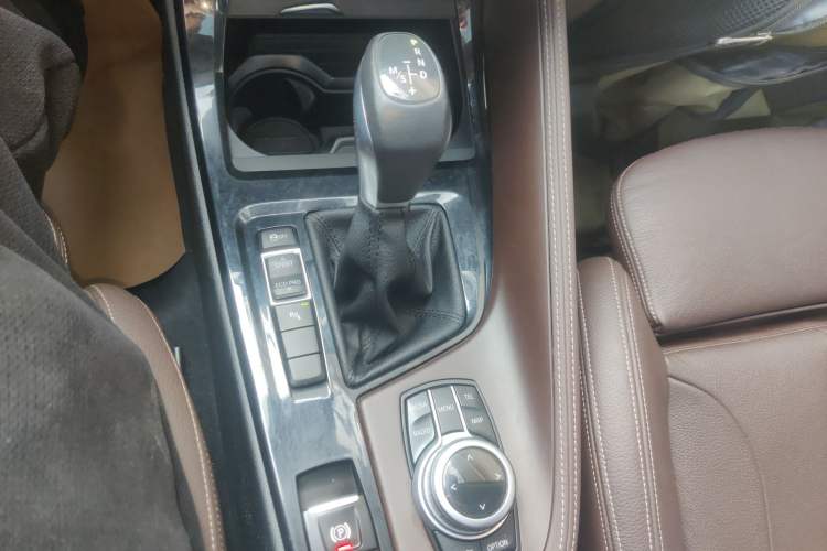 Used BMW X1 2016 sDrive20Li Luxury Model
