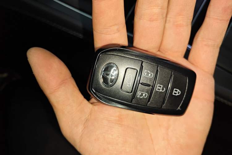 Used Toyota Sienna 2024 2.5L Hybrid Prestige Deluxe Edition
