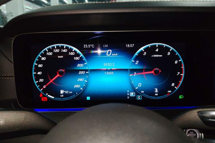 Used Mercedes-Benz E-Class 2022 Revised Version E 300 L Sporty and Stylish Edition
