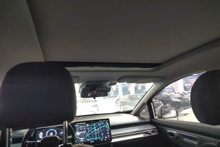 Used AION Y 2022 Plus 70 Smart Edition