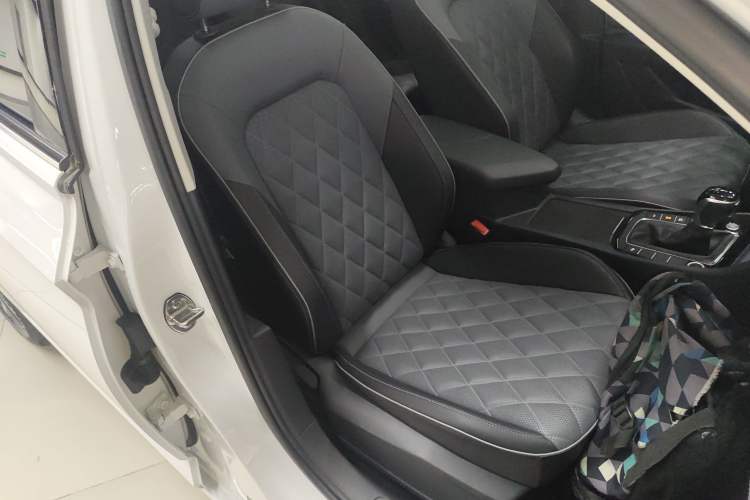 Used Volkswagen Sagitar 2023 300TSI DSG Excellence Edition
