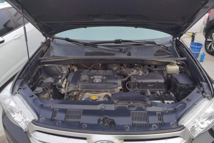 Used Toyota Highlander 2012 2.7L 2WD 5-Seater Elite Edition
