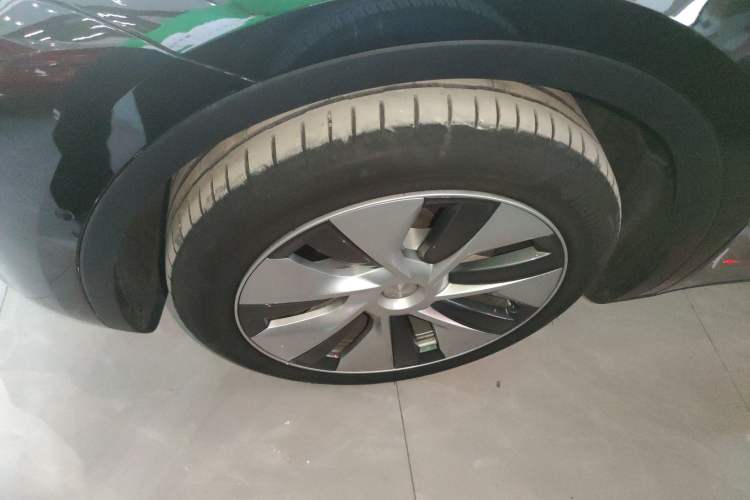 Used Tesla Model Y 2022 Rear-Wheel-Drive Version
