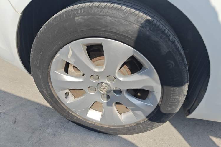 Used Buick Regal 2015 1.6T Leading Technology Model
