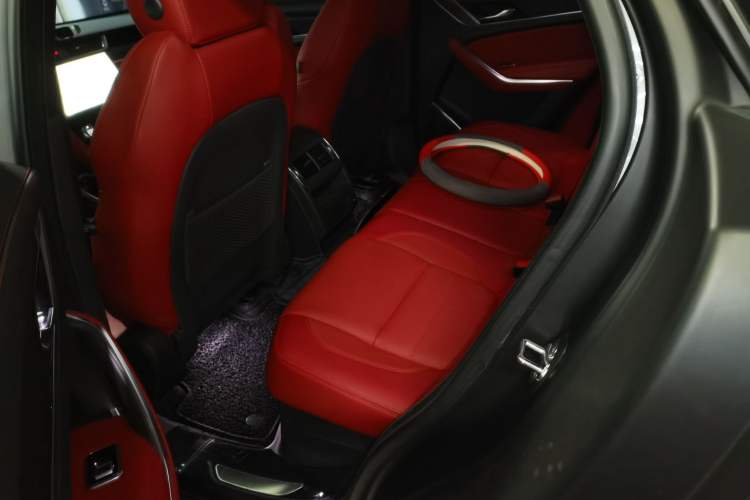 Used Jaguar F-PACE 2022 P250 R-Dynamic BLACK