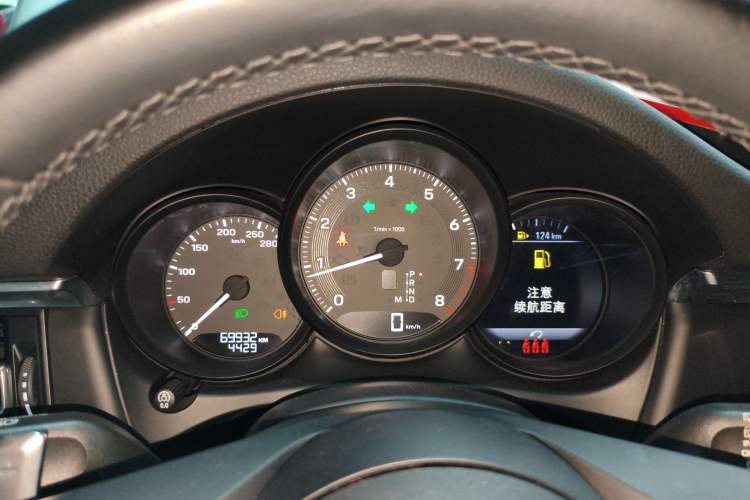 Used Porsche Macan 2023 Macan 2.0T
