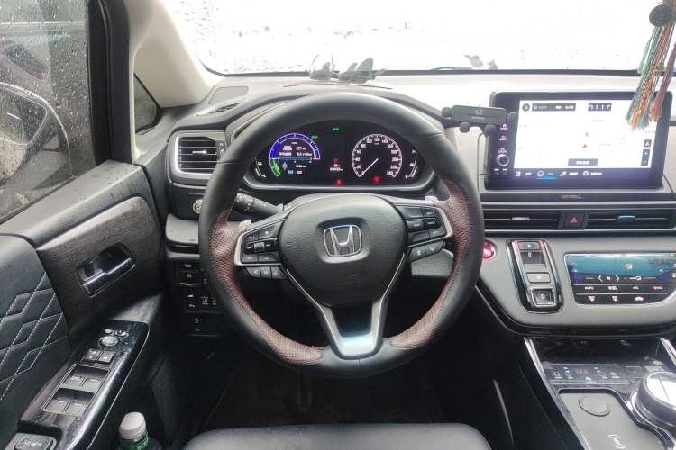 Used Honda Elysion 2022 2.0L eHEV Luxury Edition
