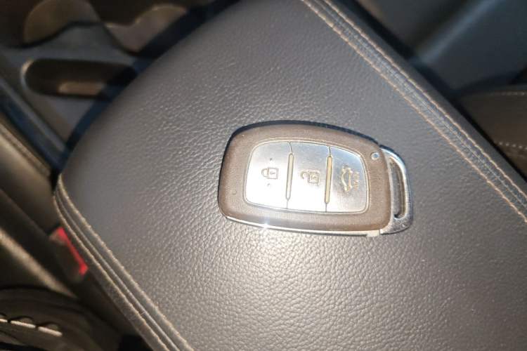 Used Hyundai Mistra 2014 1.8L Automatic Smart GLS