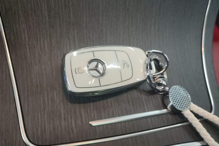 Used Mercedes-Benz GLC Coupe 2020 GLC 300 4MATIC Coupe SUV
