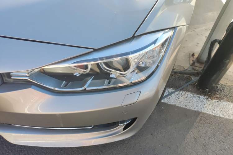 Used BMW 3 Series 2015 320Li Luxury Edition Fashion Model
