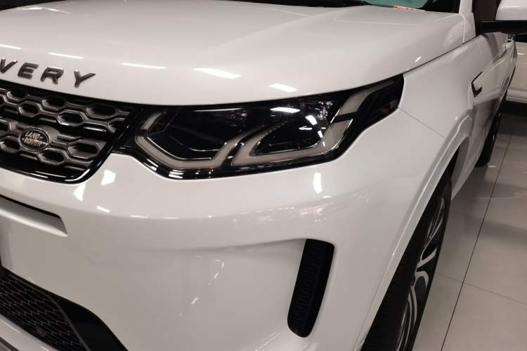 Used Land Rover Discovery Sport 2020 249 PS R-Dynamic Performance Edition
